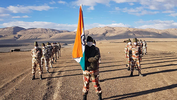 Indo-Tibetan Border Police (ITBP) jawans celebrate #IndependenceDay at an altitude of 16,000 feet in Ladakh Indo-Tibetan Border Police (ITBP) jawans celebrate #IndependenceDay at an altitude of 16,000 feet in Ladakh
