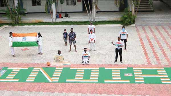 Karate Master arranges the word India in 22 minutes Karate Master arranges the word India in 22 minutes