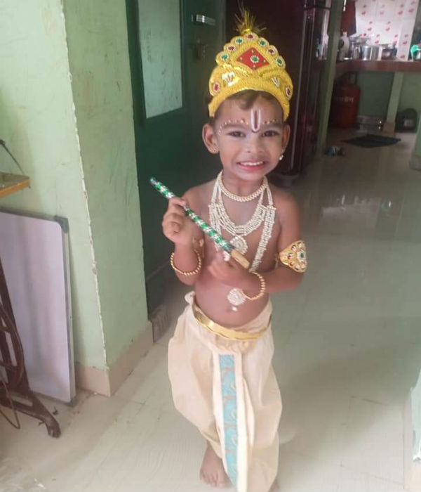செல்லக்கண்ணன்கள்