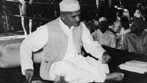 நிதி உதவி அளிக்க அமைப்பு