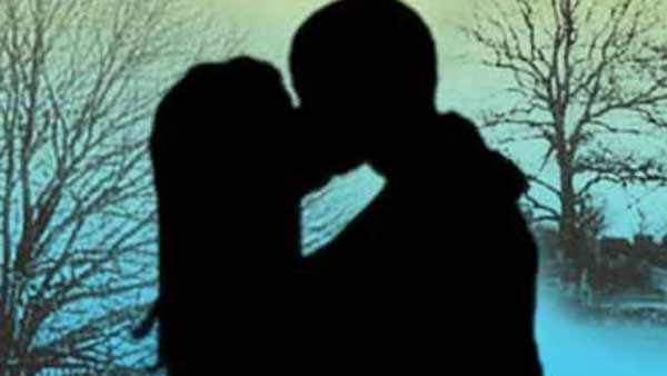 அறைக்கதவு