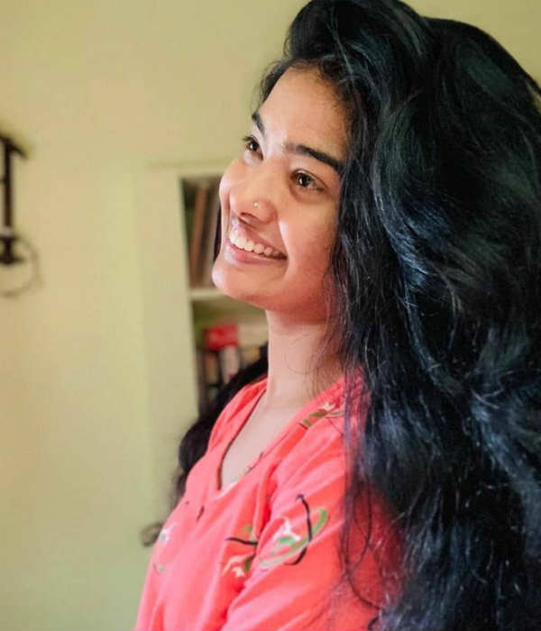 வீட்டிலேயே போட்டோஷூட்