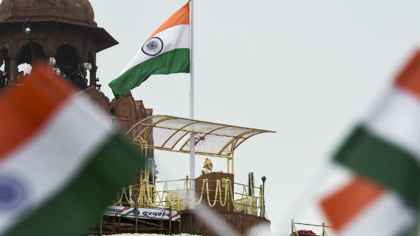 உதவி செய்தார்