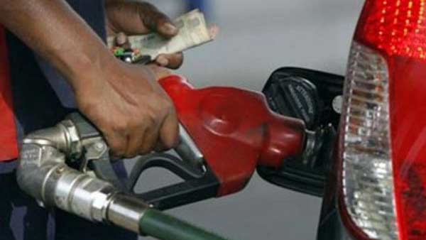 Petrol Prices Hiked 12 paisa today 1 liter Rs 84.82 in Chennai Petrol Prices Hiked 12 paisa today 1 liter Rs 84.82 in Chennai