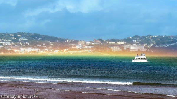 Rare flat rainbow images grabs netizens attention Rare flat rainbow images grabs netizens attention