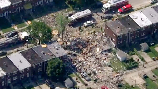 Five Houses explode in US Baltimore Five Houses explode in US Baltimore