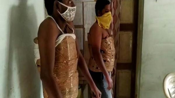 2 persons were arrested for smuggling liquor in Andhra 2 persons were arrested for smuggling liquor in Andhra