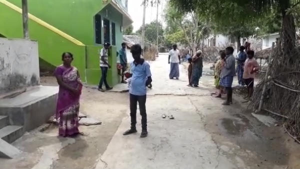 சிறையில் அடைப்பு