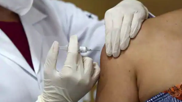 Oxford Covishield vaccine has reached chennai for human trial Oxford Covishield vaccine has reached chennai for human trial