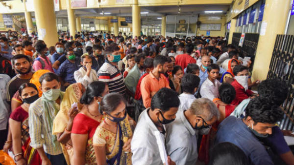 மக்கள் நெருக்கம்