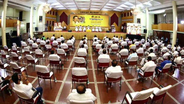 24 மணி நேரமும் அழைக்கலாம்