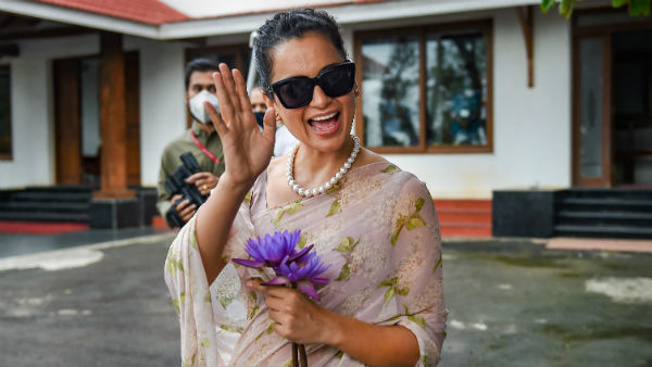 Kangana Ranaut controversial tweet on farmer protests calls protesters as terrorists Kangana Ranaut controversial tweet on farmer protests calls protesters as terrorists