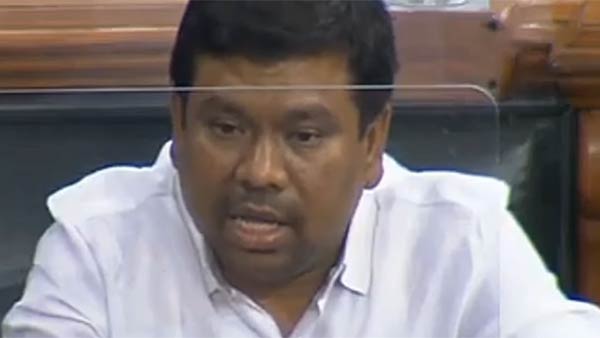 தமிழ் கல்வி வேண்டும்