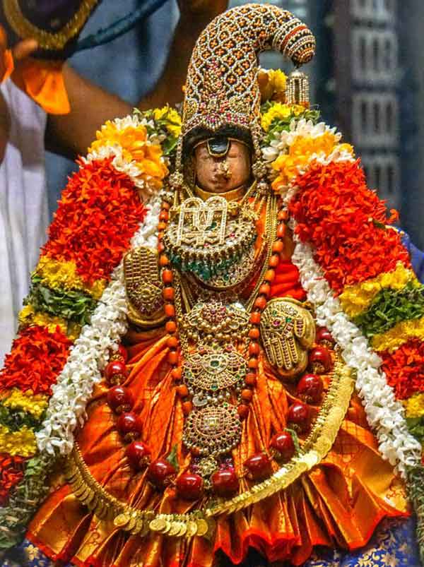 Navarathiri festival on Srirangam begins September 23rd Thayar Tiruvadi Sevai Navarathiri festival on Srirangam begins September 23rd Thayar Tiruvadi Sevai