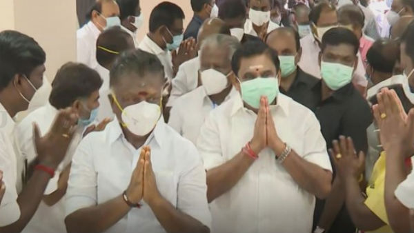 CM Candidate Row: EPS and OPS factions gearing for AIADMK General Council Meeting CM Candidate Row: EPS and OPS factions gearing for AIADMK General Council Meeting
