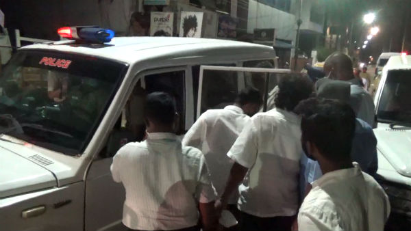 கைது நடவடிக்கை