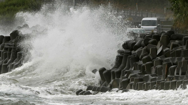 Depression in the Bay of Bengal - Heavy rain for Nilgiris, Vellore, Salem Depression in the Bay of Bengal - Heavy rain for Nilgiris, Vellore, Salem