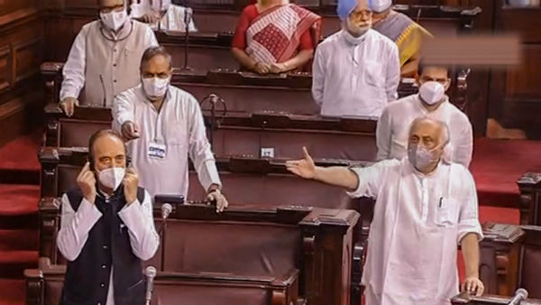 தேவகவுடா வலியுறுத்தல்