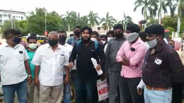 300 முதல் 900 ரூபாய்