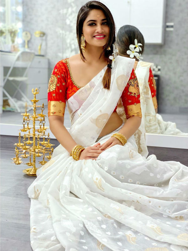 சித்து சொன்னது யாரை