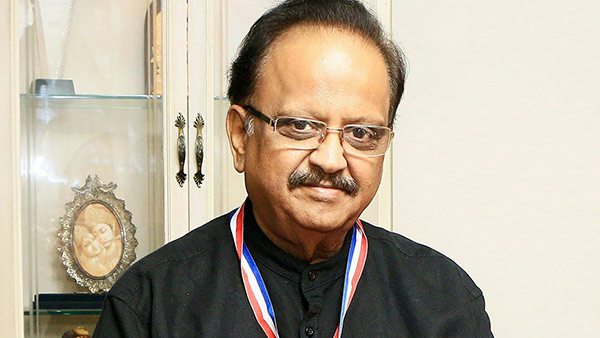 ரஜினிக்கு பாடல்