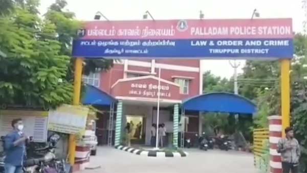 செல்போனில் மனைவியுடன் பேச்சு