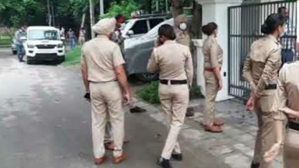 தீவிரவாதி