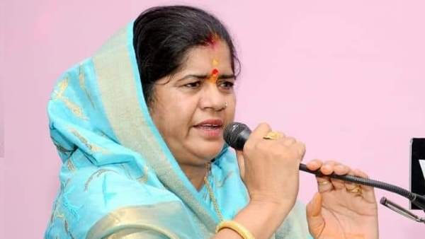 MP Minister Imarti Devi says she is born out of mud and cow dung. Corona wont affect her MP Minister Imarti Devi says she is born out of mud and cow dung. Corona wont affect her