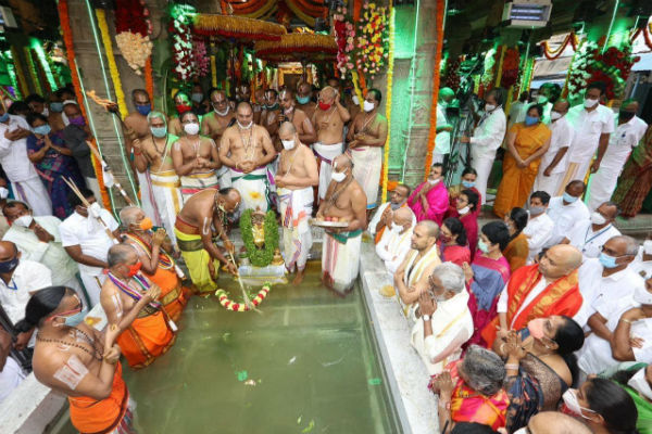 Thirupathi Brahmotsavam 2020 Charathalvar Theerthavari Thirupathi Brahmotsavam 2020 Charathalvar Theerthavari