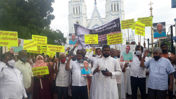 Yesu sabai stages protest against arrest of Father Stan Swamy Yesu sabai stages protest against arrest of Father Stan Swamy