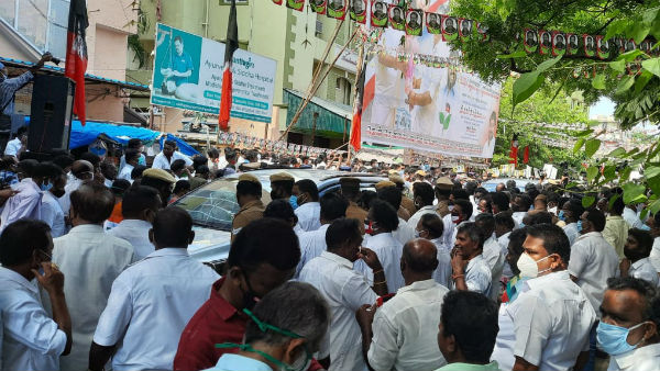 4 எம்எல்ஏக்கள் சந்திப்பு