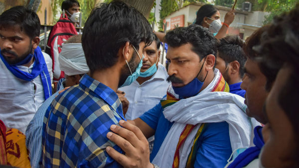 Bhim Army Chief Chandrashekhar Azad meets Hathras Dalit family Bhim Army Chief Chandrashekhar Azad meets Hathras Dalit family