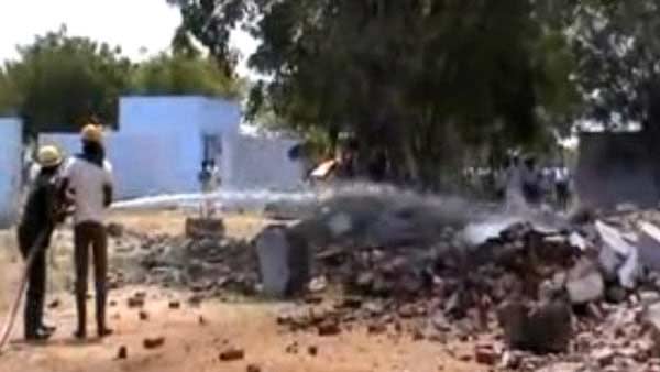 Virudhunagar: 5 killed in an explosion at the Erichanatham firecracker factory Virudhunagar: 5 killed in an explosion at the Erichanatham firecracker factory