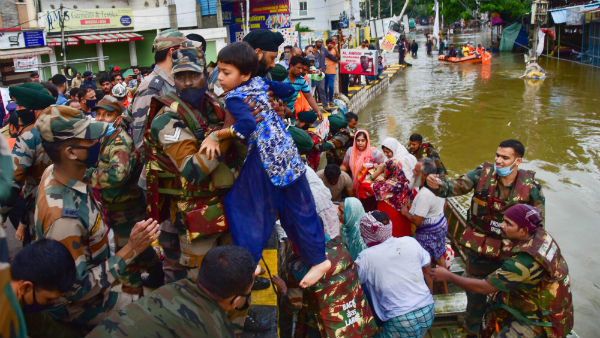 Hyderabad rains: Death toll rises to 50 Rs 5000 crore losses estimated in CM Hyderabad rains: Death toll rises to 50 Rs 5000 crore losses estimated in CM