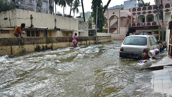 ரூ5000 கோடி அளவு சேதம்