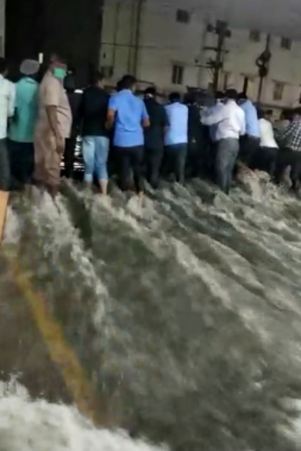 இரண்டாவது தளம்