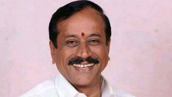 யாருக்கு பரிவட்டம்?