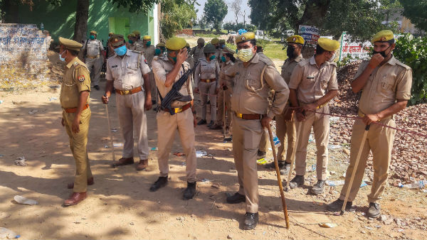 HC asks UP ADG Would you be cremated your own daughter this way on Hathras case HC asks UP ADG Would you be cremated your own daughter this way on Hathras case