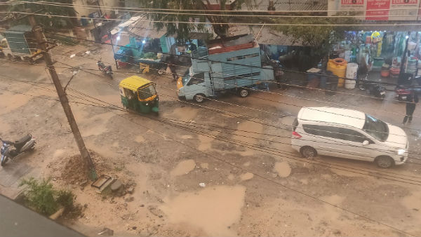 Rain lashes Bangalore since today evening Rain lashes Bangalore since today evening