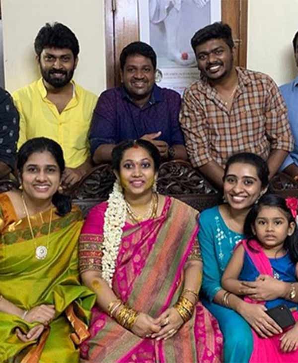காத்திருக்கிறோம் கண்மணி