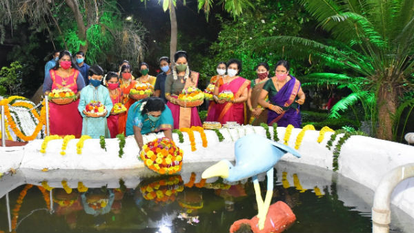 ராஜ்பவனில் கொண்டாட்டம்