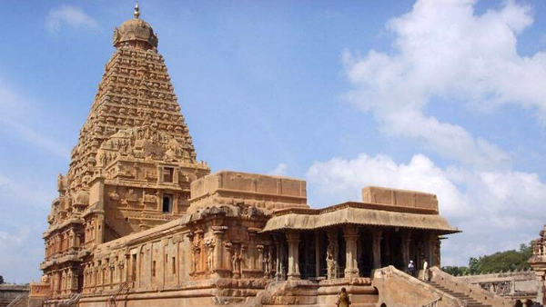 அர்ச்சனை விதிகளுக்குட்பட்டது