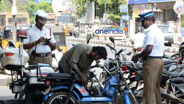 சட்டப்படி செல்லும்