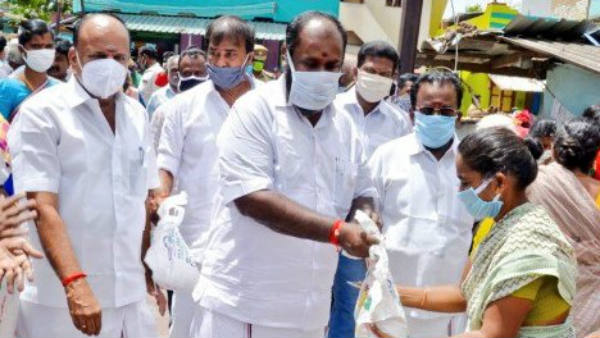 Minister Udhayakumar Supporters rised Slogan as Next CM Minister Udhayakumar Supporters rised Slogan as Next CM