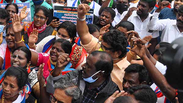 விசிக முற்றுகை போராட்டம்