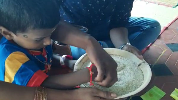 Vijayadasamy enthusiastic celebration: Vidyarambam commotion for children in temples Vijayadasamy enthusiastic celebration: Vidyarambam commotion for children in temples