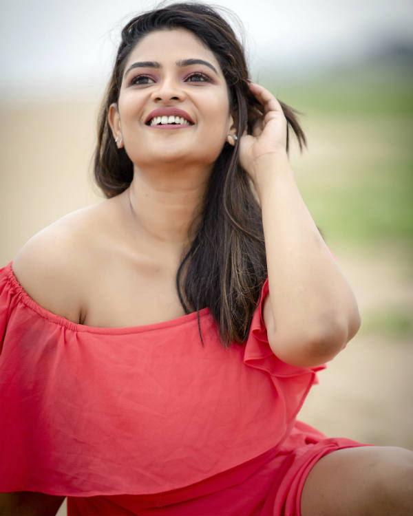 பெரிய திரைக்கு குறிக்கோள்