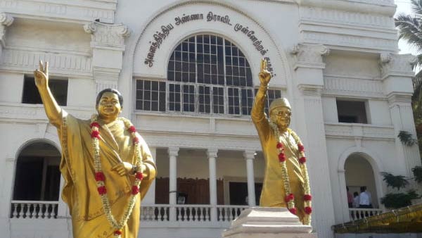 பாஜகவாக உருமாறும் அதிமுக?