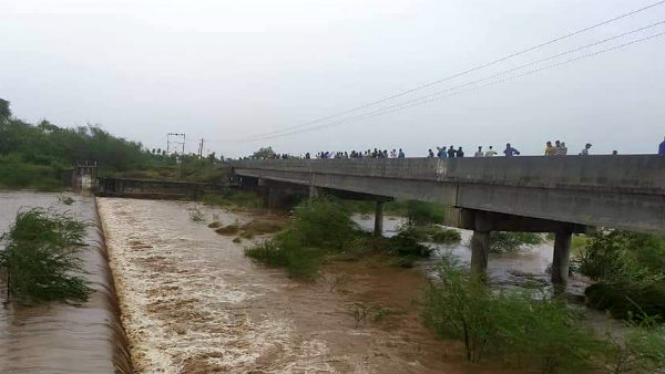 வெள்ளப்பெருக்கு