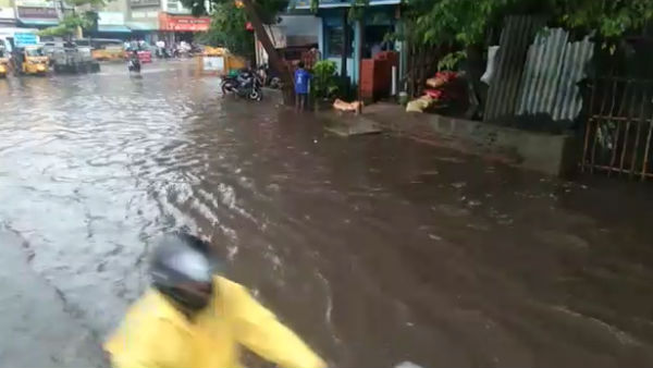 north chennai roads heavy flooded due to heavy rain north chennai roads heavy flooded due to heavy rain